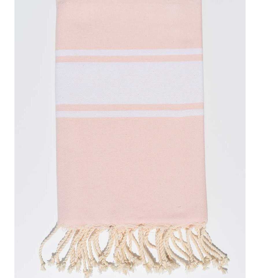 Serviette de plage plate rose très claire