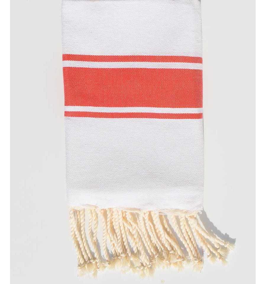 White and red child beach towel  - 1