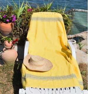 Yellow thalasso beach towel with dark blue patterns Fouta Tunisia - 1