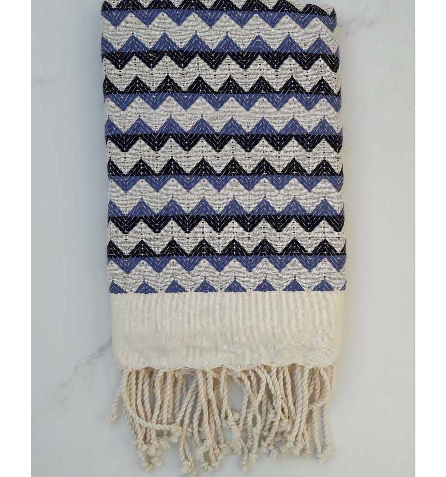 Zigzag creamy white ,turquin blue and black fouta