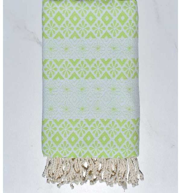 Beach towel flowery light green 