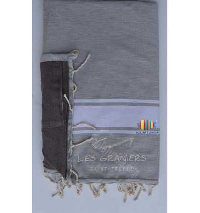 Embroidered sponge beach towel les graniers saint-tropez
